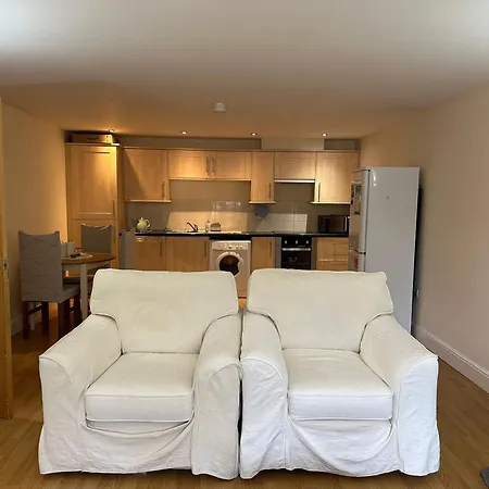 Homestay Cozy In The Center Of *